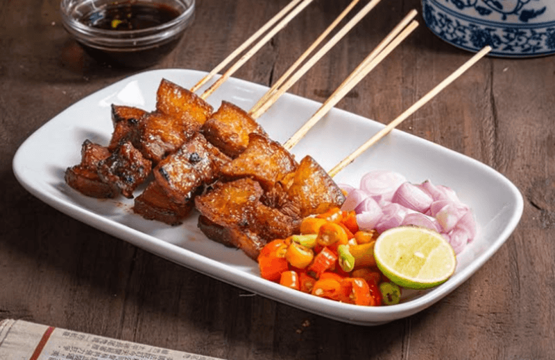 10 Rekomendasi Kuliner Babi di Semarang yang Wajib Dicoba, Bikin Nagih!