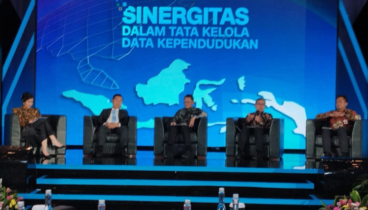 Penduduk Usia Produktif Nyaris 200 Juta, Dirjen Dukcapil Pede Indonesia Emas 2045 Dapat Diwujudkan