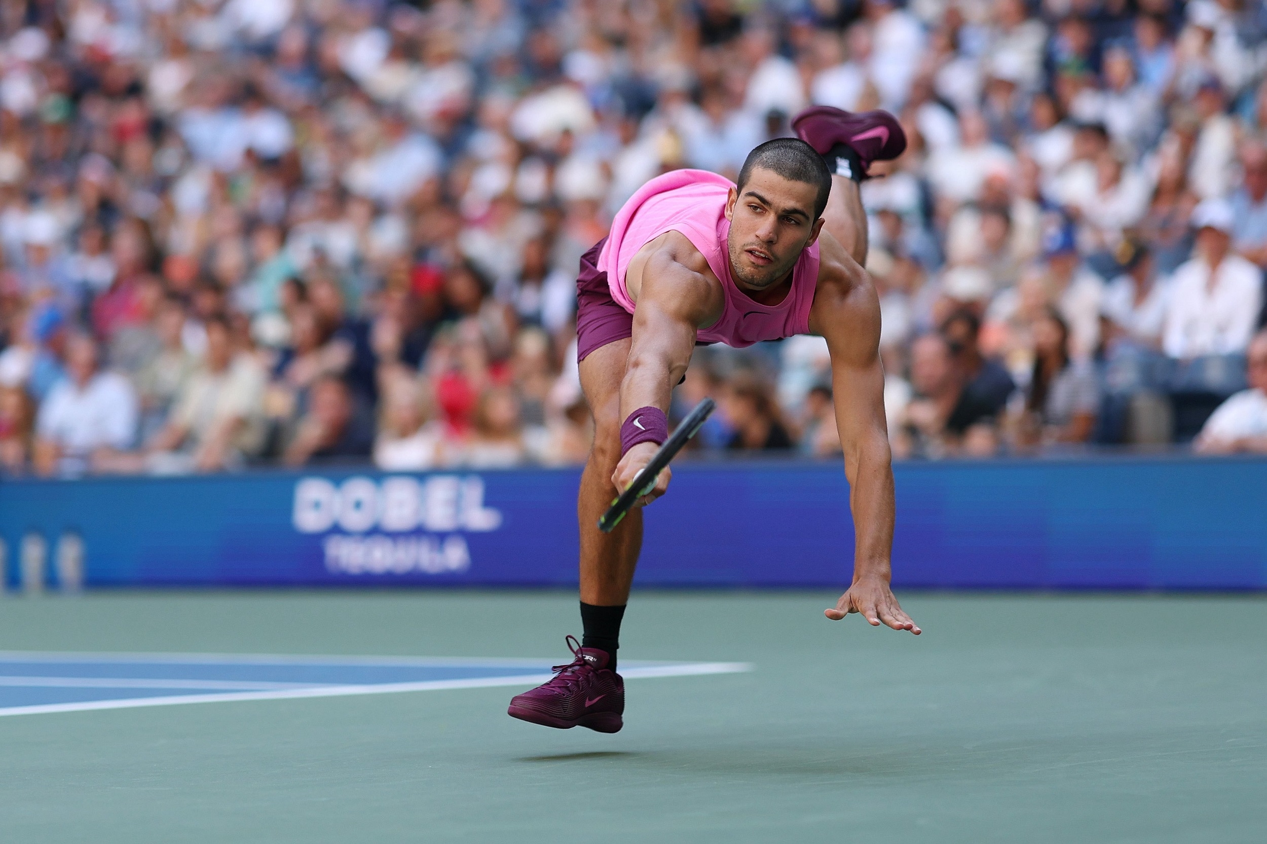 AS Terbuka: Carlos Alcaraz dan Novak Djokovic ke Perempat Final, Sabalenka Bikin Rekor Impresif