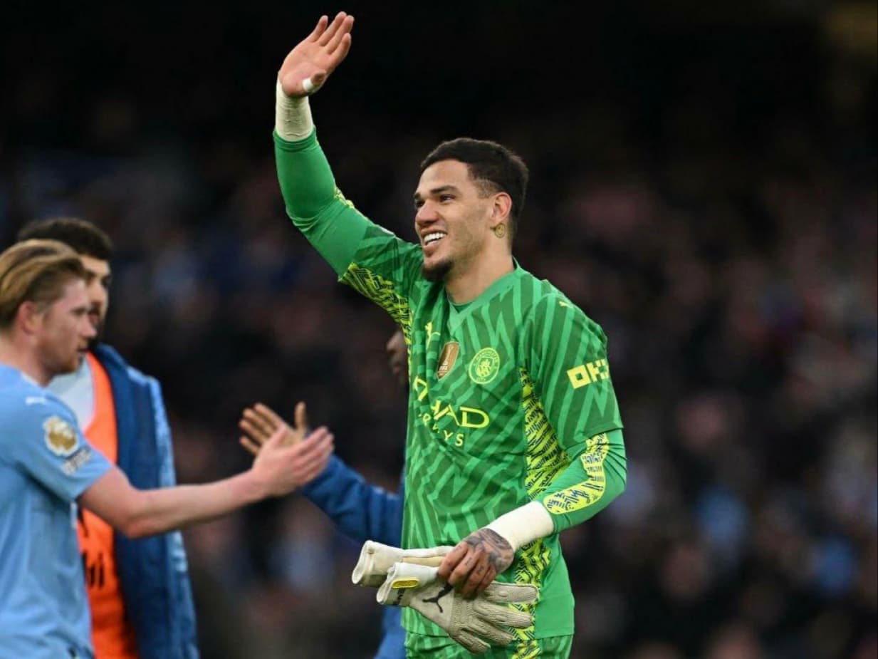 Resmi! Ederson Gabung Fenerbahce setelah 8 Musim Bersama Manchester City