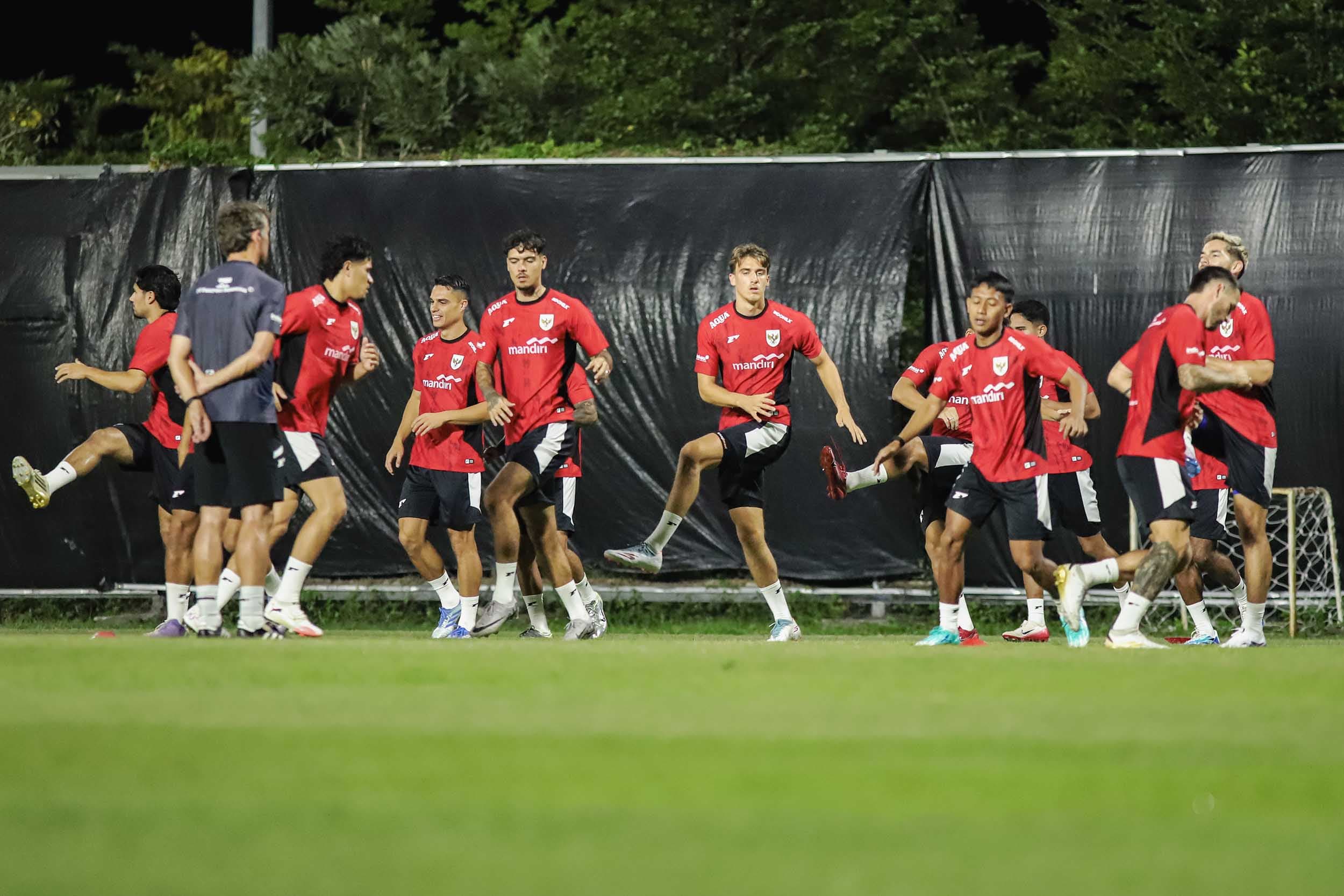 Pelatih Timnas Indonesia Diumumkan Paling Lambat Januari 2026, Giovanni Van Bronckhorst?