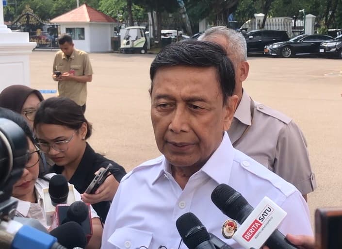 Wiranto Sayangkan Demo Berujung Ricuh: Semua Bisa Dibicarakan dengan Baik