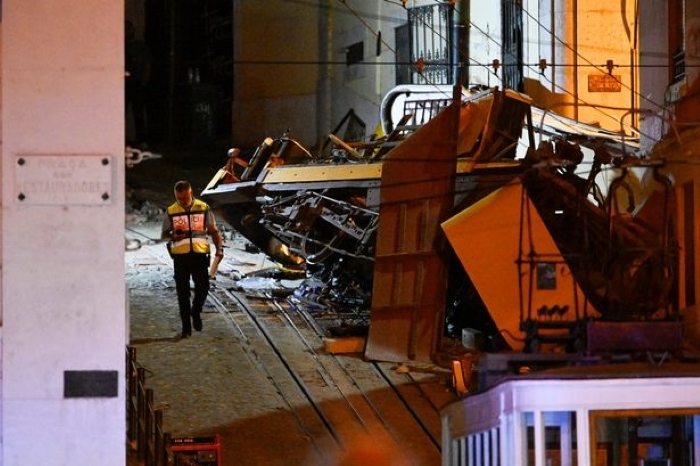 Tragedi Kereta Kabel Lisbon: 17 Tewas, Portugal Tetapkan Hari Berkabung Nasional