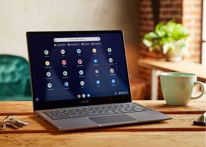 Pengamat Kebijakan Publik: Pengadaan Chromebook Melalui LKPP Sudah Sesuai Aturan