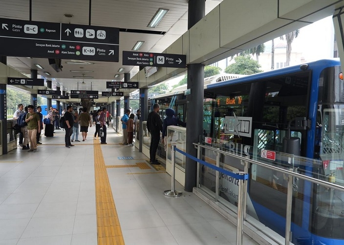 Gerak Cepat, Halte Transjakarta Bundaran Senayan Sudah Bisa Dipakai Lagi Kurang dari Seminggu