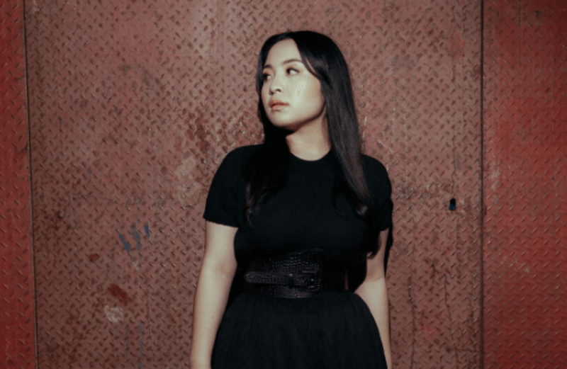 Lirik dan Makna Lagu Apa Mungkin Bernadya: Analisis Mendalam Tentang Cinta yang Pudar