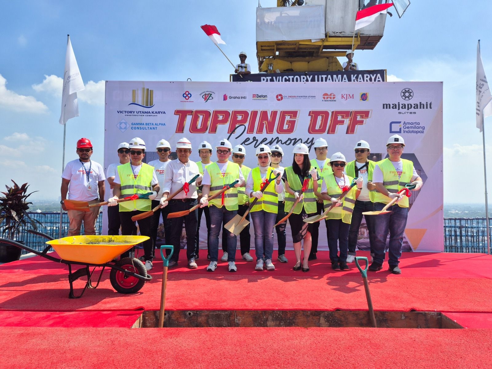 PT Amarta Gemilang Indotopaz Gelar Topping Off Tower Mahesa di Majapahit Suites