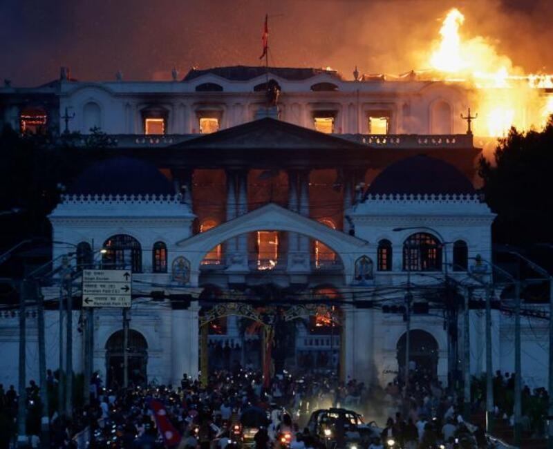 Cek Fakta: Benarkah Nepal Berhasil Gulingkan DPR?