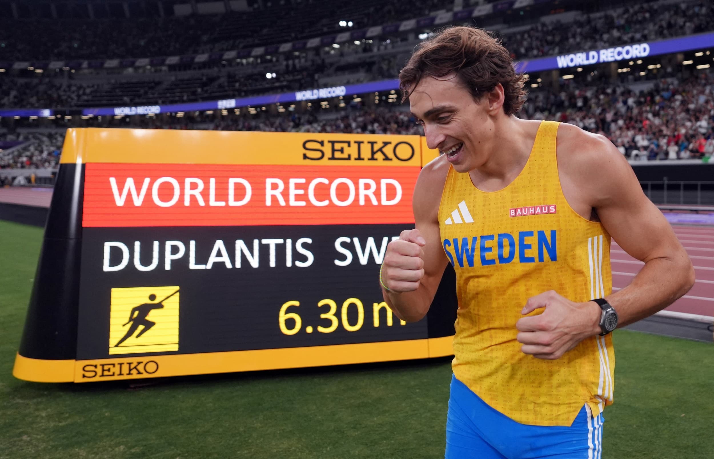 Kejuaraan Dunia Atletik: Armand Duplantis Raih Gelar Ketiga, Pecahkan Rekor Lempar Lembing