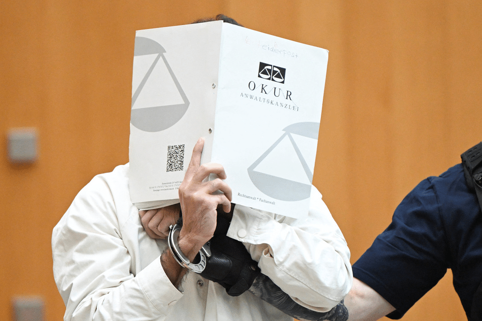 Pria Afghanistan Divonis Seumur Hidup atas Serangan Pisau di Demo Anti-Islam Jerman