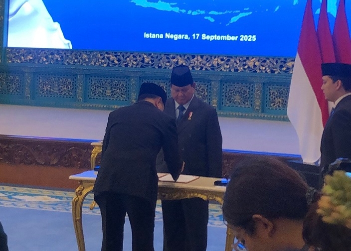 Ada Pesan Persatuan dan Tiga Alasan Kuat Prabowo Angkat Djamari Chaniago Jadi Menko Polkam