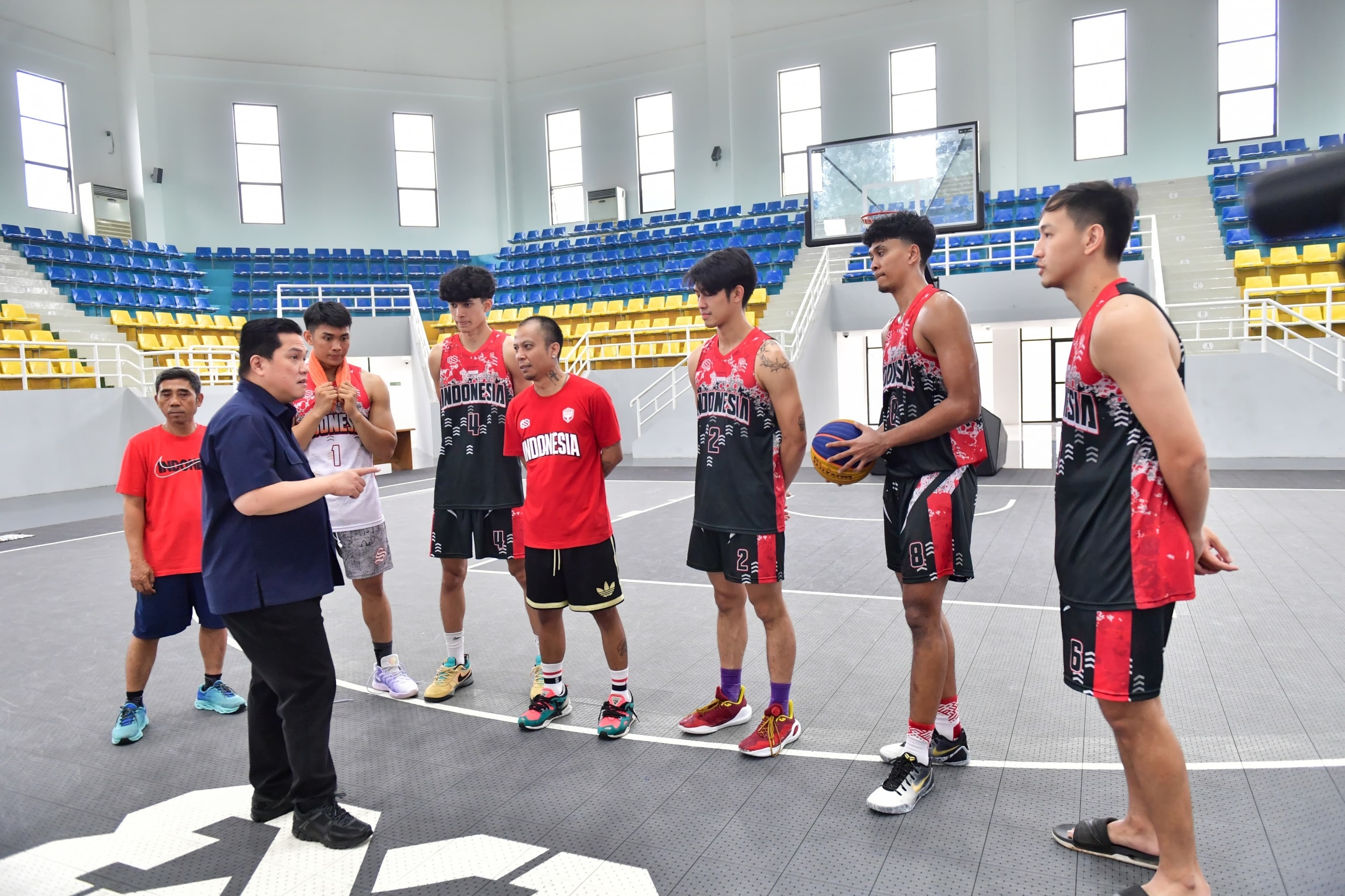 Hari Ketiga Jadi Menpora, Erick Thohir Kunjungi Pusat Latihan Atlet Muda di Cibubur