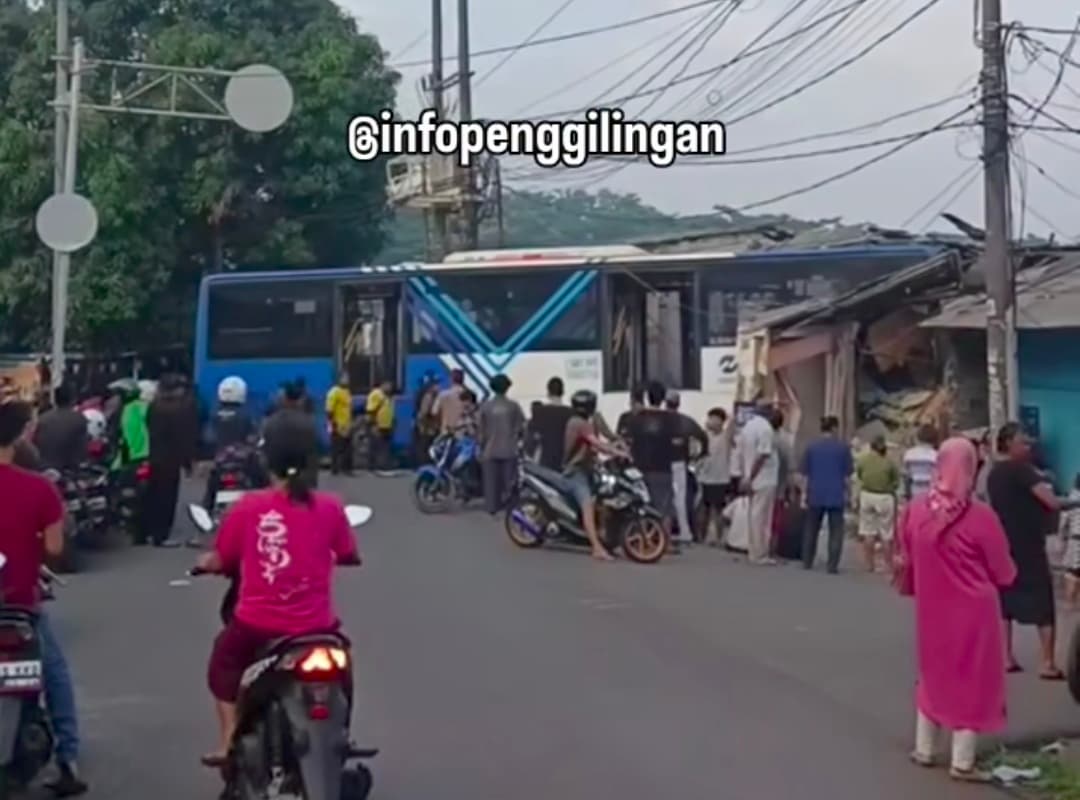 DPRD Minta Penyelidikan Tuntas Kasus TransJakarta Hantam Empat Ruko Pulogebang