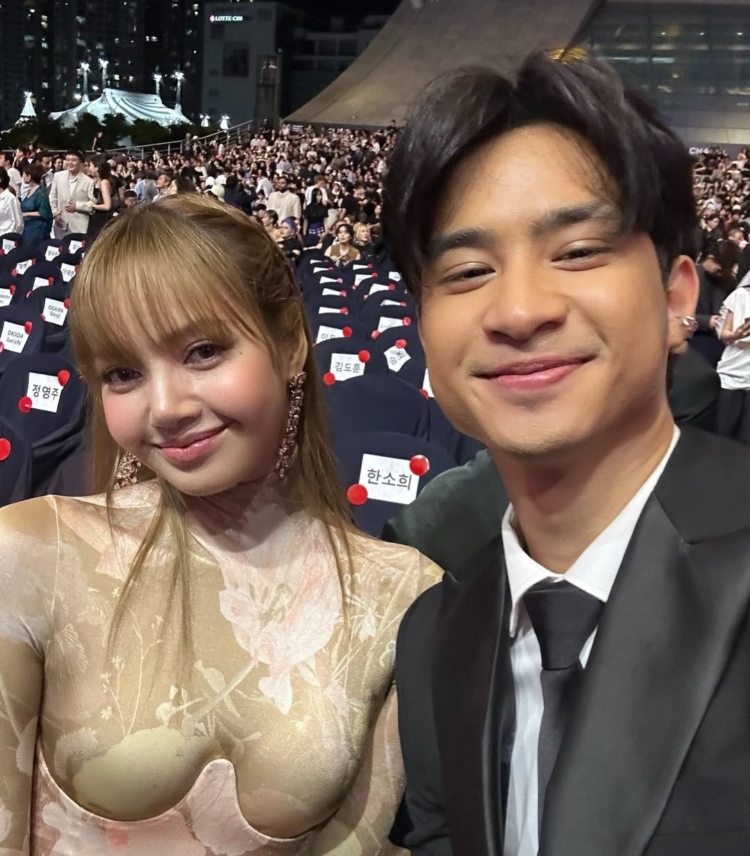 Devano Danendra Foto Bareng Lisa Blackpink, Iis Dahlia: Langsung Pamer