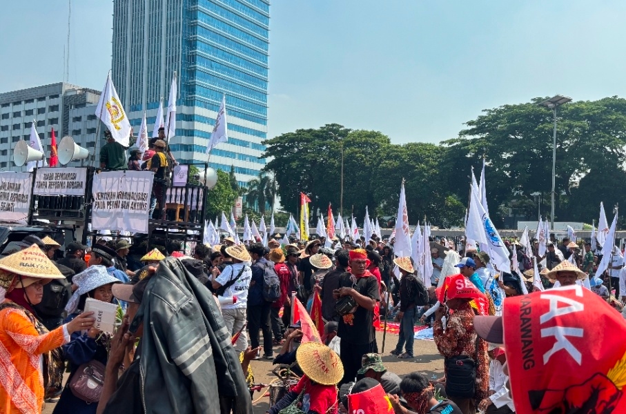 Peringati Hari Tani Nasional, Petani Sampaikan 24 Masalah dan 9 Tuntutan ke DPR