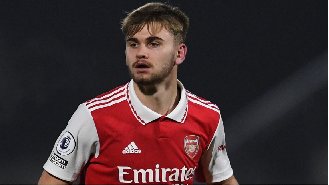 Mantan Pemain Arsenal Billy Vigar Meninggal Dunia saat Tanding karena Menabrak Dinding Tribun