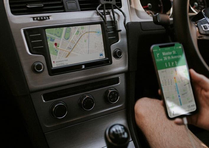 Tak Ada Sinyal Bukan Masalah: Trik Jitu Navigasi Manual di Tengah Hutan