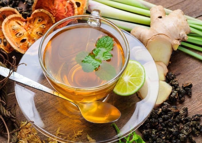 Bye-bye Jerawat! Yuk, Coba Perawatan Wajah dengan Teh Hijau