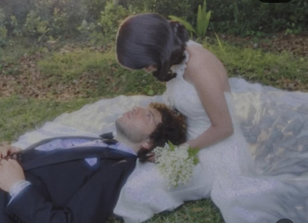 Selena Gomez Umumkan Telah Menikah dengan Benny Blanco