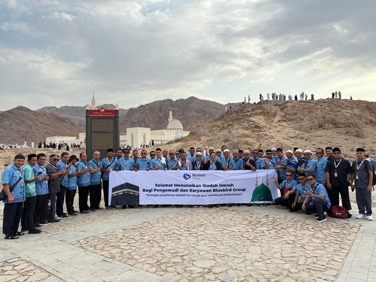Bluebird Kirim 50 Pengemudi dan Karyawan ke Tanah Suci Tahun Ini
