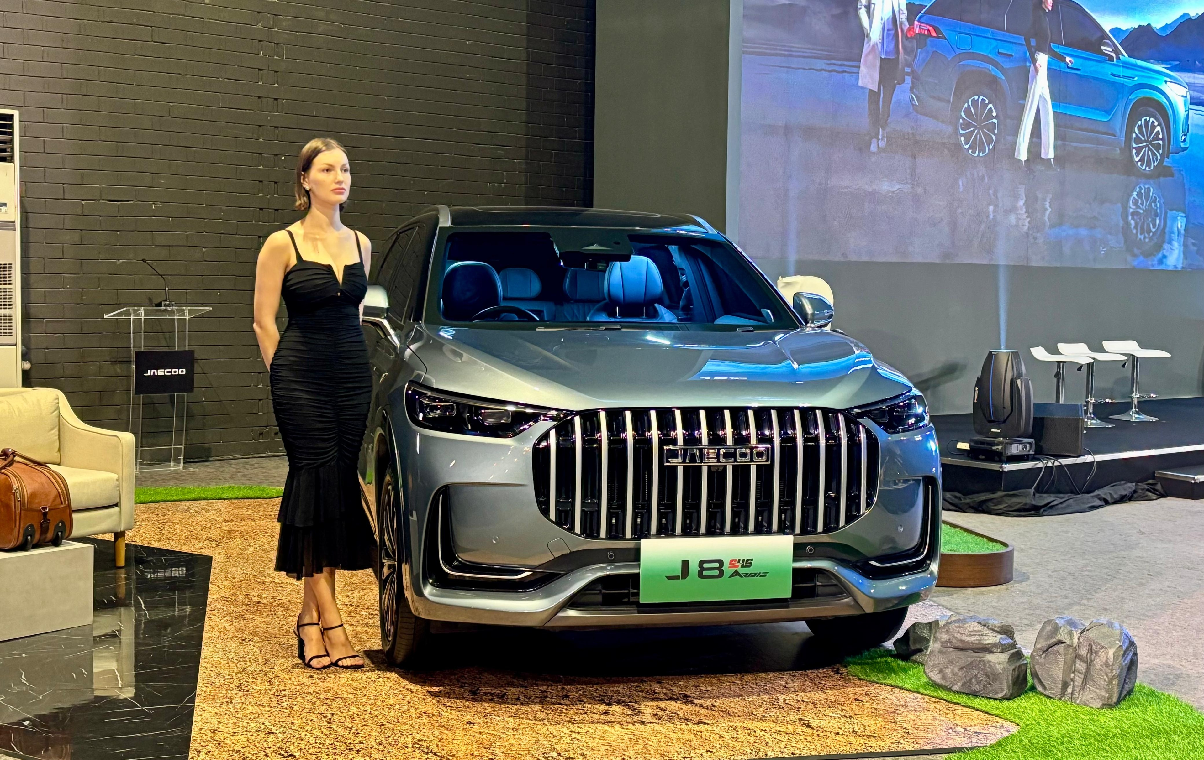 JAECOO J8 SHS ARDIS Meluncur di Indonesia dengan Harga Rp818 Juta