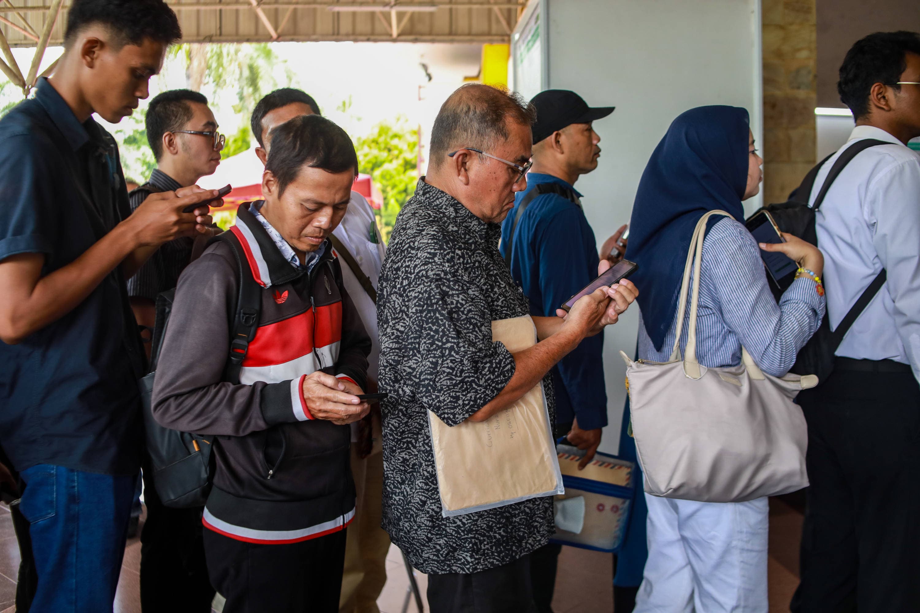 PHK 2025 Jadi Catatan, Menkeu Optimistis Ekonomi Pulih 2026