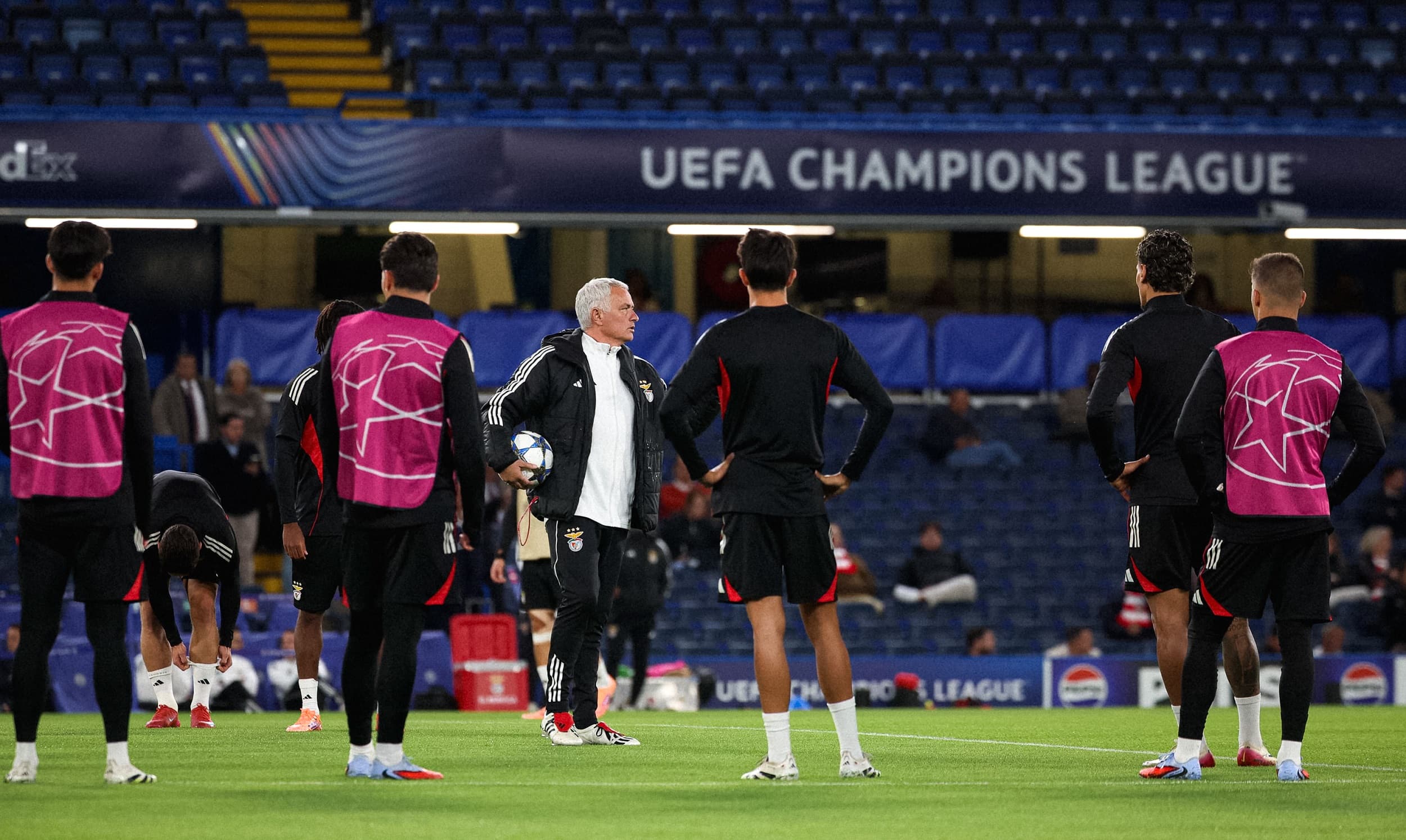 Prediksi Skor Chelsea vs Benfica: Mourinho Pasang 2 Gelandang Bertahan, Maresca Turunkan Garnacho