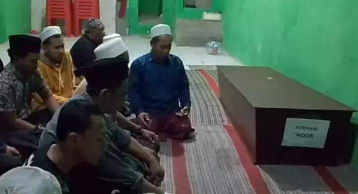 Kisah Haru Firman Noor, Santri Al-Khoziny yang Memilih Bantu Teman saat Bangunan Pondok Ambruk