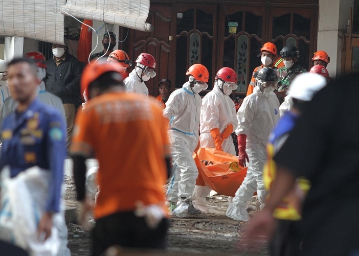 Korban Meninggal Dunia di Ponpes Al Khoziny Jadi 61 Orang, 17 Jenazah Berhasil Diidentifikasi