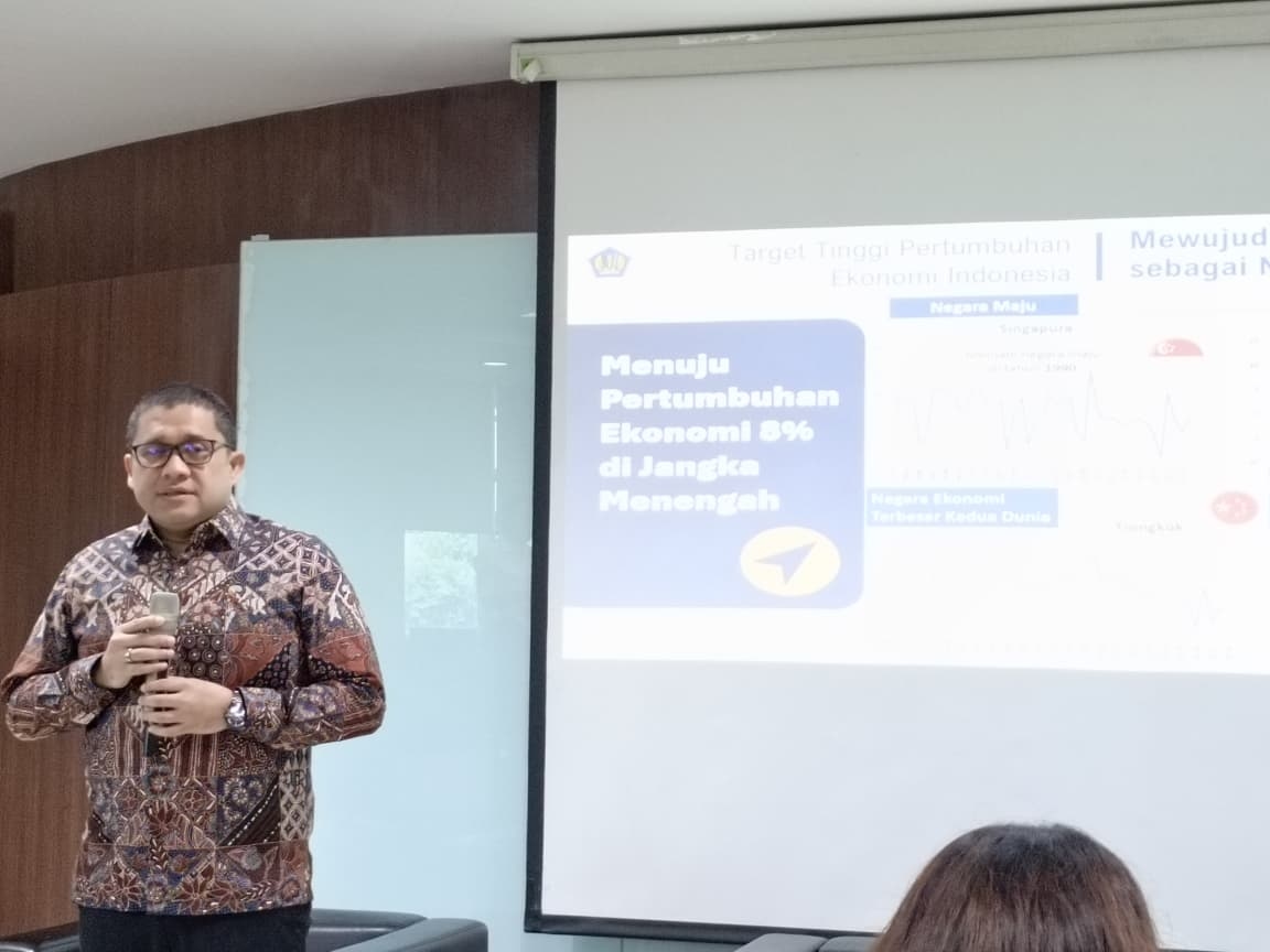 Himbara Kebanjiran Likuiditas, Kredit Dipacu Naik 10 Persen