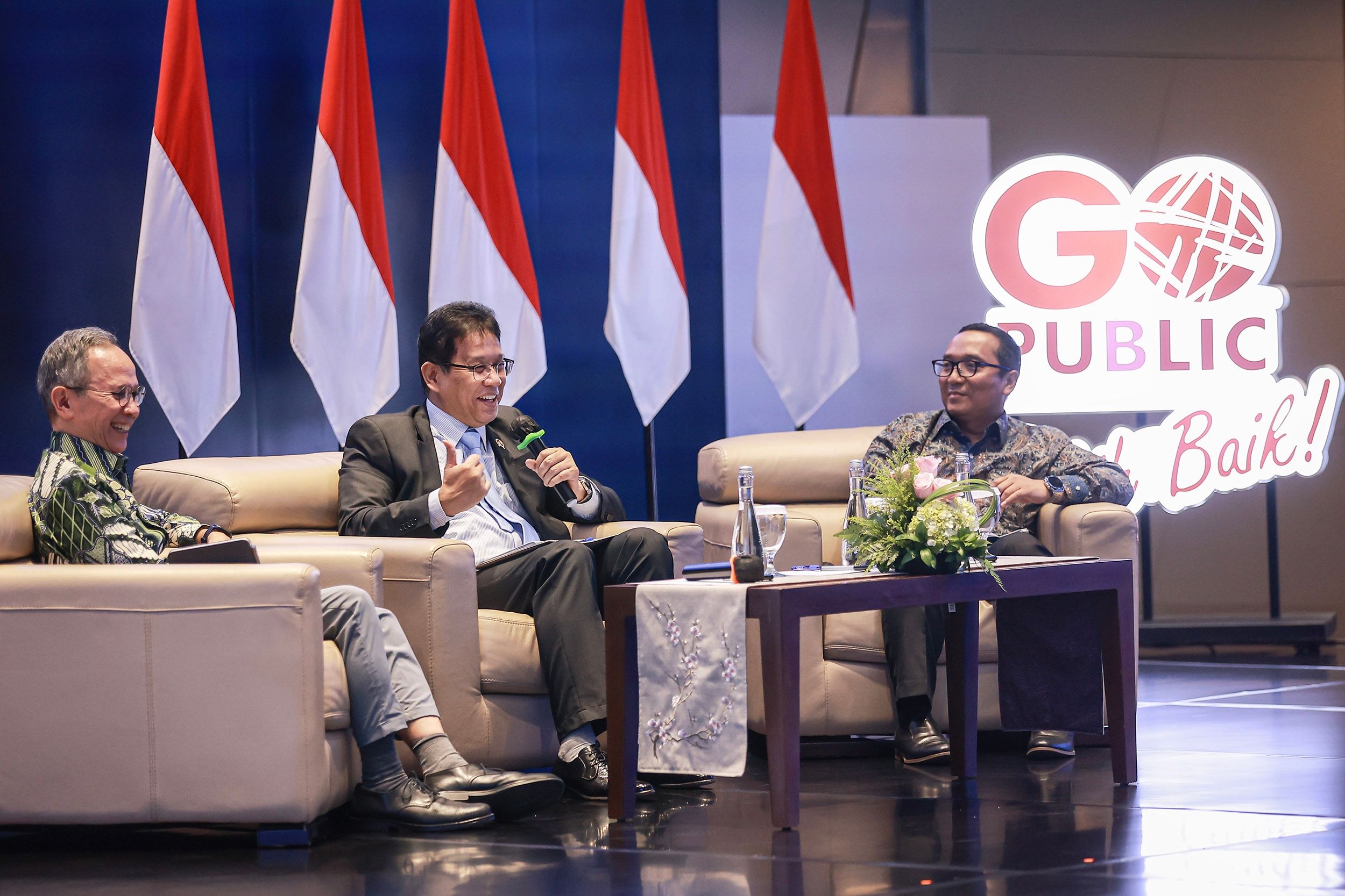 OJK Dorong Pembiayaan ke Sektor Prioritas Termasuk UMKM