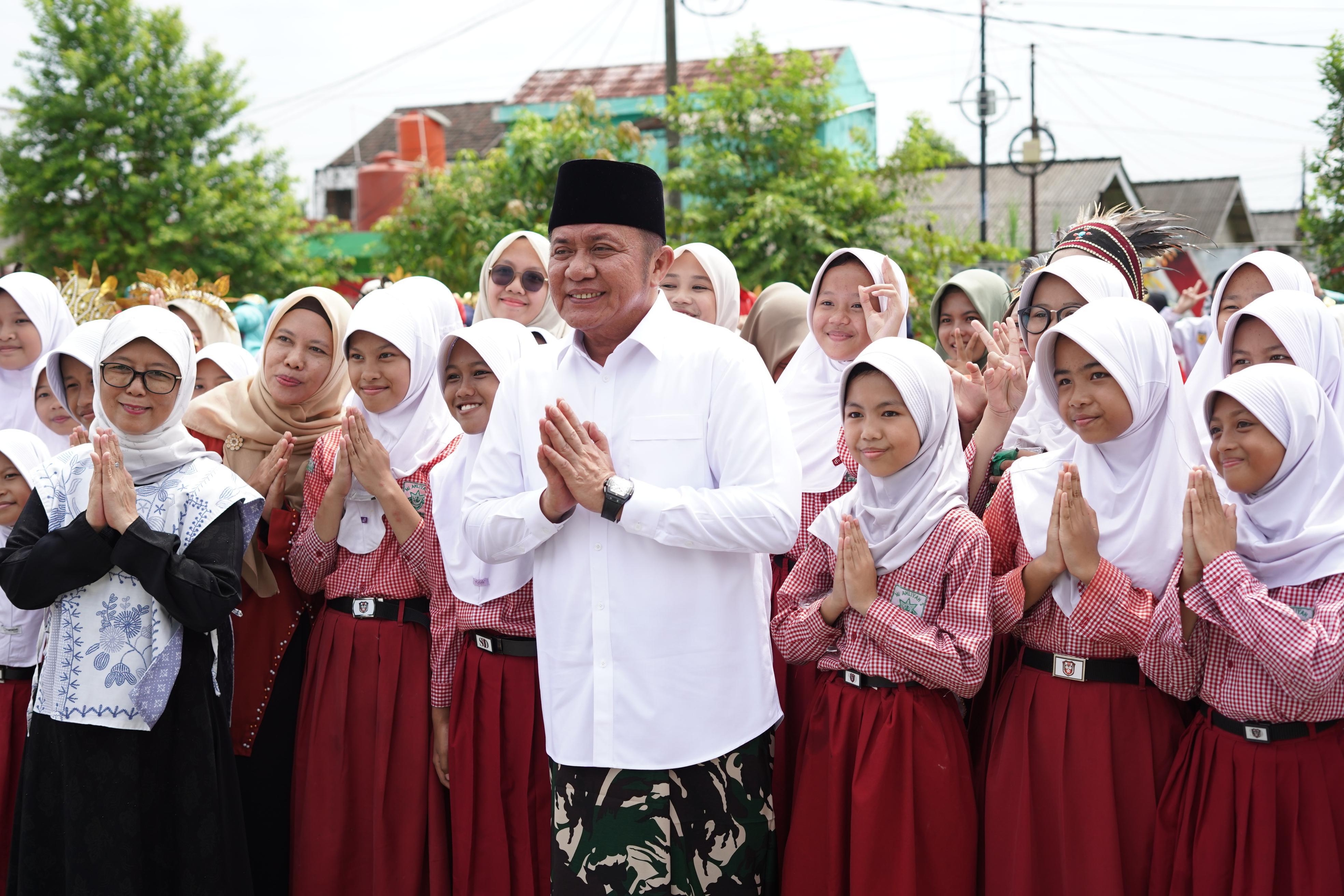 Hari Santri Nasional, Herman Deru Dorong Santri Sumsel Menjadi Pelopor Peradaban Dunia