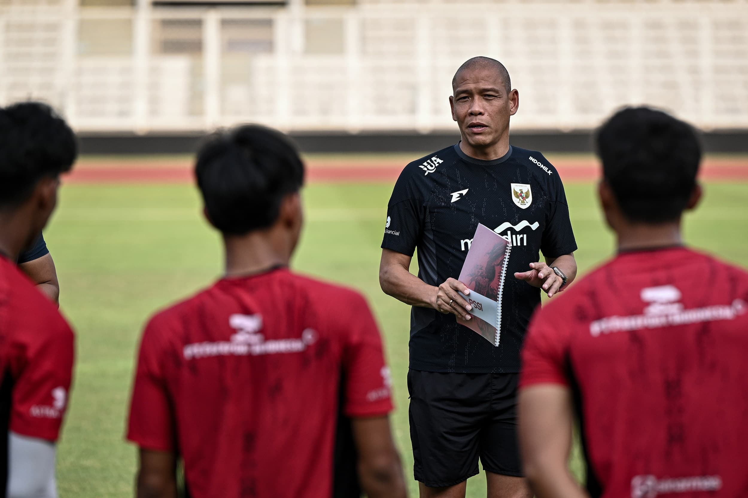 Nova Arianto Mulai Seleksi Skuad Timnas Indonesia U-20, Persib dan Persebaya Kirim Pemain