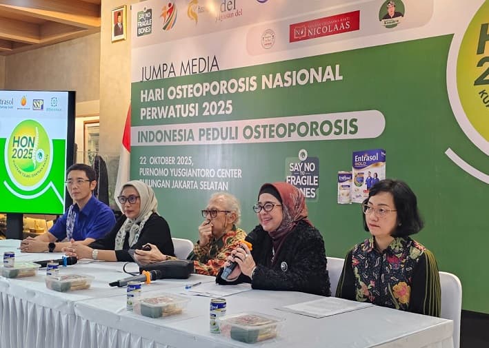 Purnomo Yusgiantoro Center dan Perwatusi Gaungkan Gerakan 'Katakan Tidak pada Keropos Tulang' di Hari Osteoporosis Nasional 2025