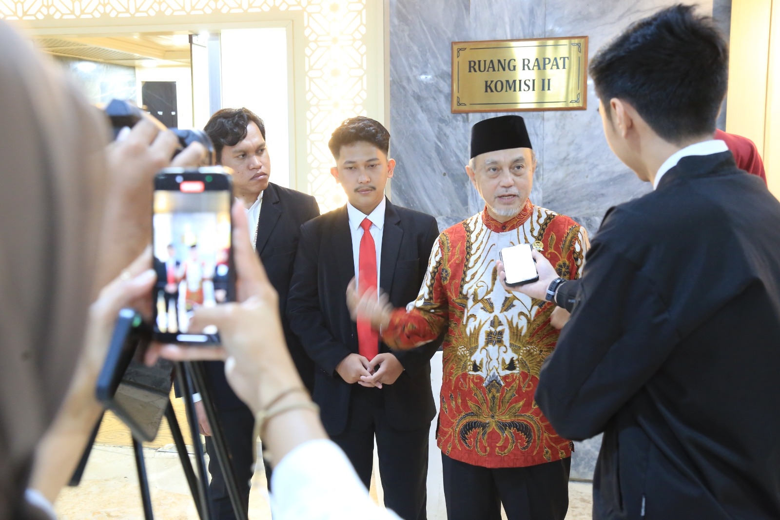 Waka DPD RI Tamsil Linrung Dorong Pemuda Parlemen Indonesia Wujudkan Demokrasi Produktif dan Gotong Royong