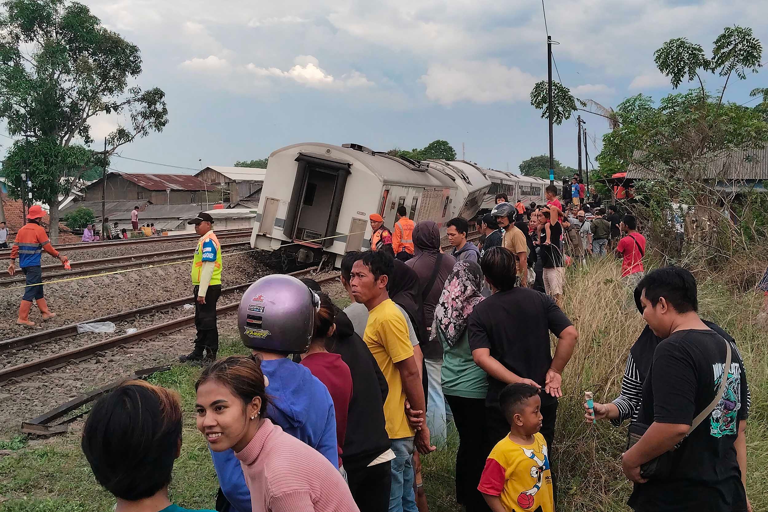 Evakuasi KA Purwojaya Selesai, KAI: Jalur Sudah Normal dan Aman Dilalui