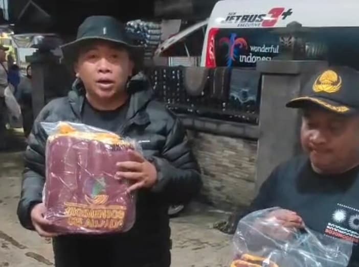 Dinas Sosial Kabupaten Bogor Gercep Salurkan Bantuan Warga Terdampak Puting Beliung di Bojonggede