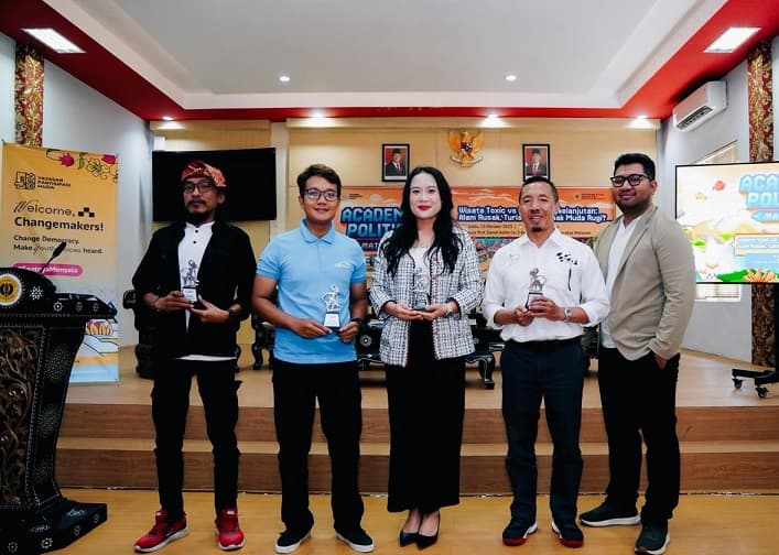 Pemimpin Muda Sadar Iklim, Lawan Kebijakan Wisata Toxic