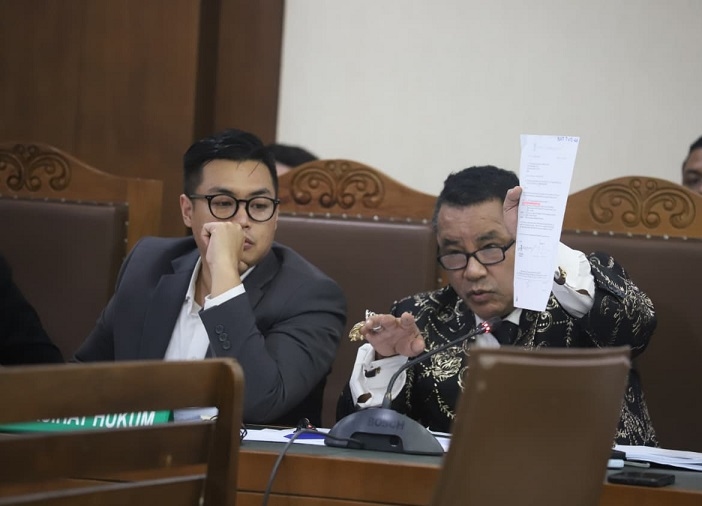 Hotman Paris Sumringah Saksi CMNP Justru Menguntungkan MNC Asia Holding