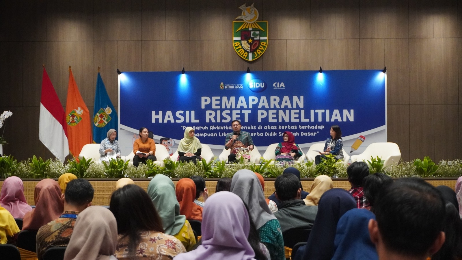 Riset Ungkap 81 Persen Siswa SD Alami Peningkatan Literasi Dasar Lewat Menulis Tangan di Atas Kertas