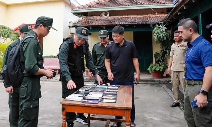 Polisi Vietnam Bongkar Sindikat Penipuan Online di Kamboja, 59 Warga Ditangkap