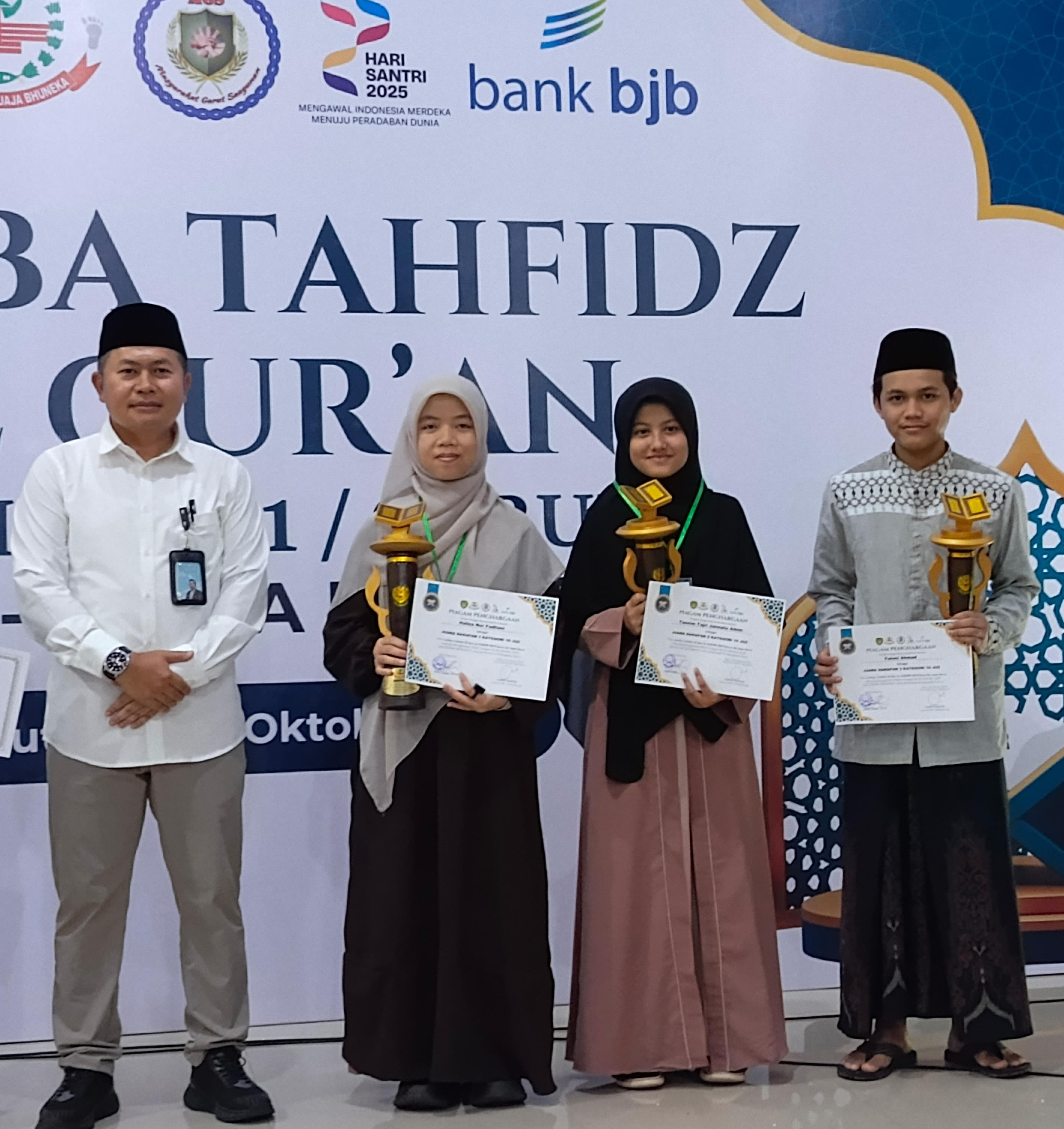 Jadi Satu-satunya Wakil dari Bogor, Santri Ponpes Al Azhar Baitul Islah Raih Juara di Lomba Tahfidz se-Jawa Barat