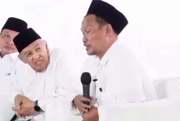Gus Baha Sebut Allah SWT itu Paling Berakhlak