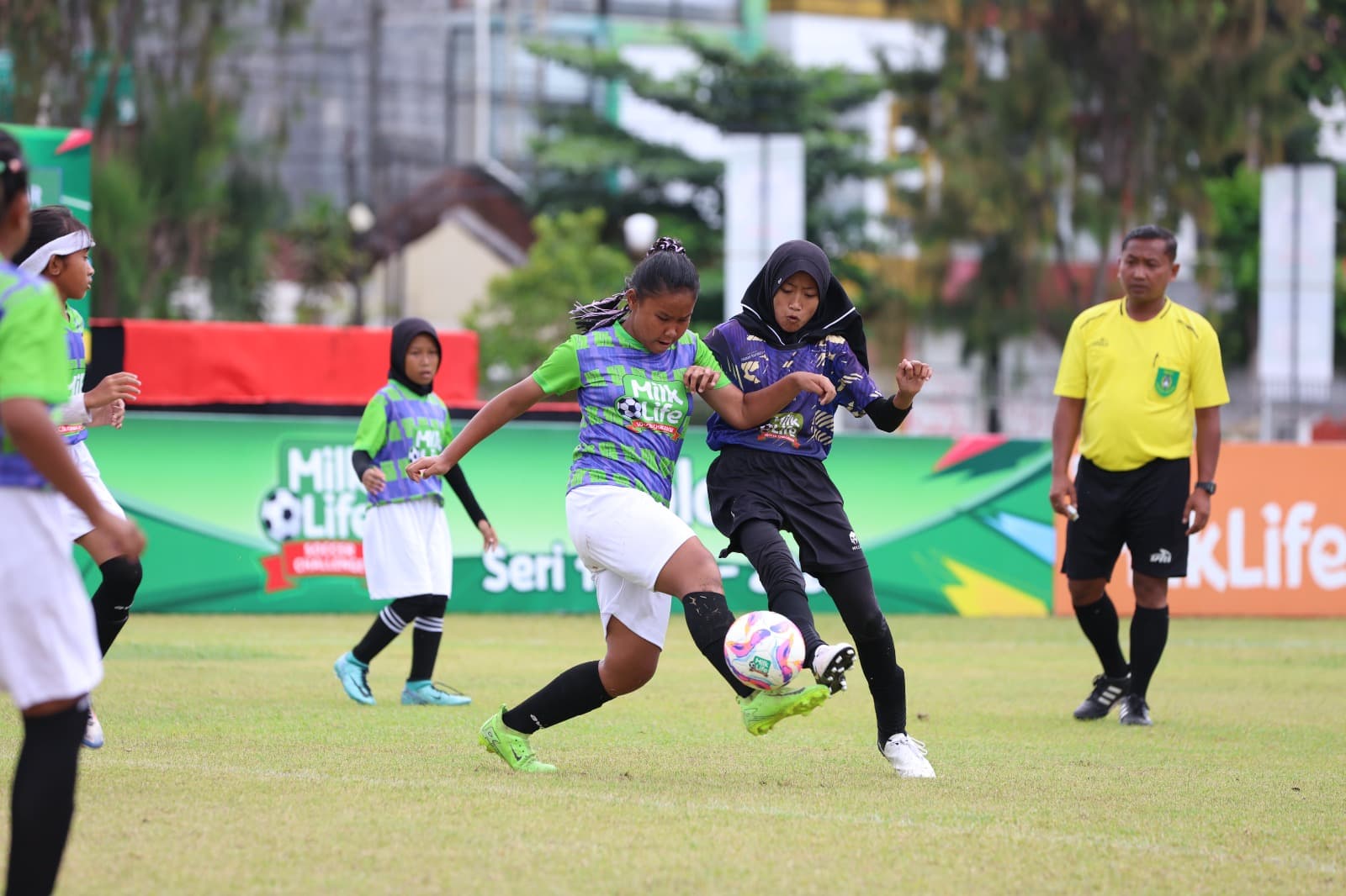 Sepak Bola Putri Usia Dini di Solo Terus Berkembang, SD Kristen Manahan dan Al Azhar Syifa Budi Juara MilkLife Soccer Challenge 2025-2026