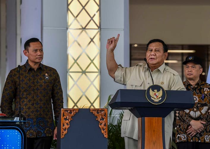 Presiden Prabowo Setuju Tambah 30 Rangkaian Baru KRL: Untuk Rakyat, Saya Tidak Ragu