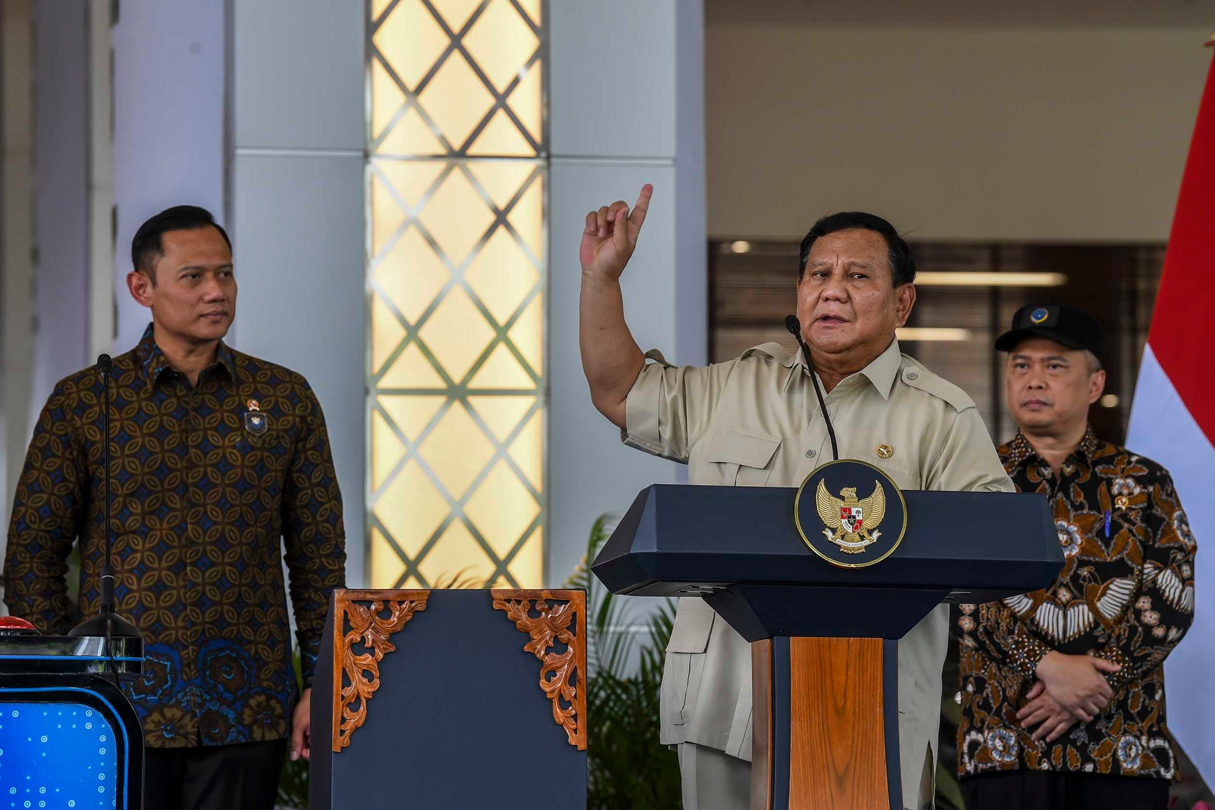 Prabowo Instruksikan Langkah Cepat Turunkan Kemiskinan: Pendidikan Jadi Senjata Utama