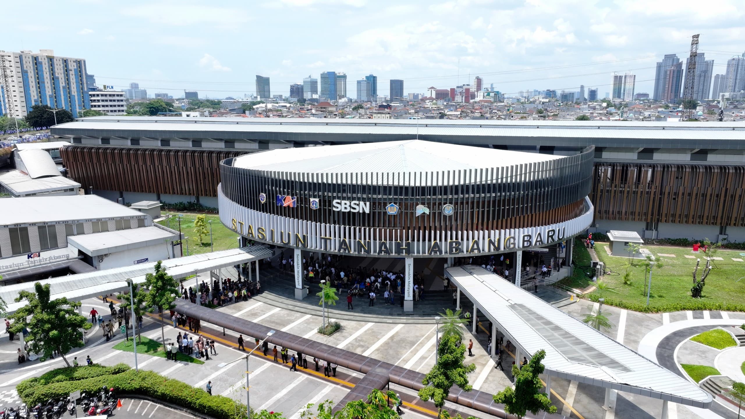 Prabowo Resmikan Stasiun Tanah Abang Baru, Simbol Modernisasi Transportasi Publik Jakarta