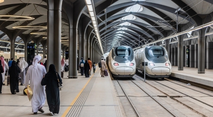 Jemaah Haji Indonesia Kini Punya Akses Eksklusif Nikmati Layanan Kereta Cepat Haramain