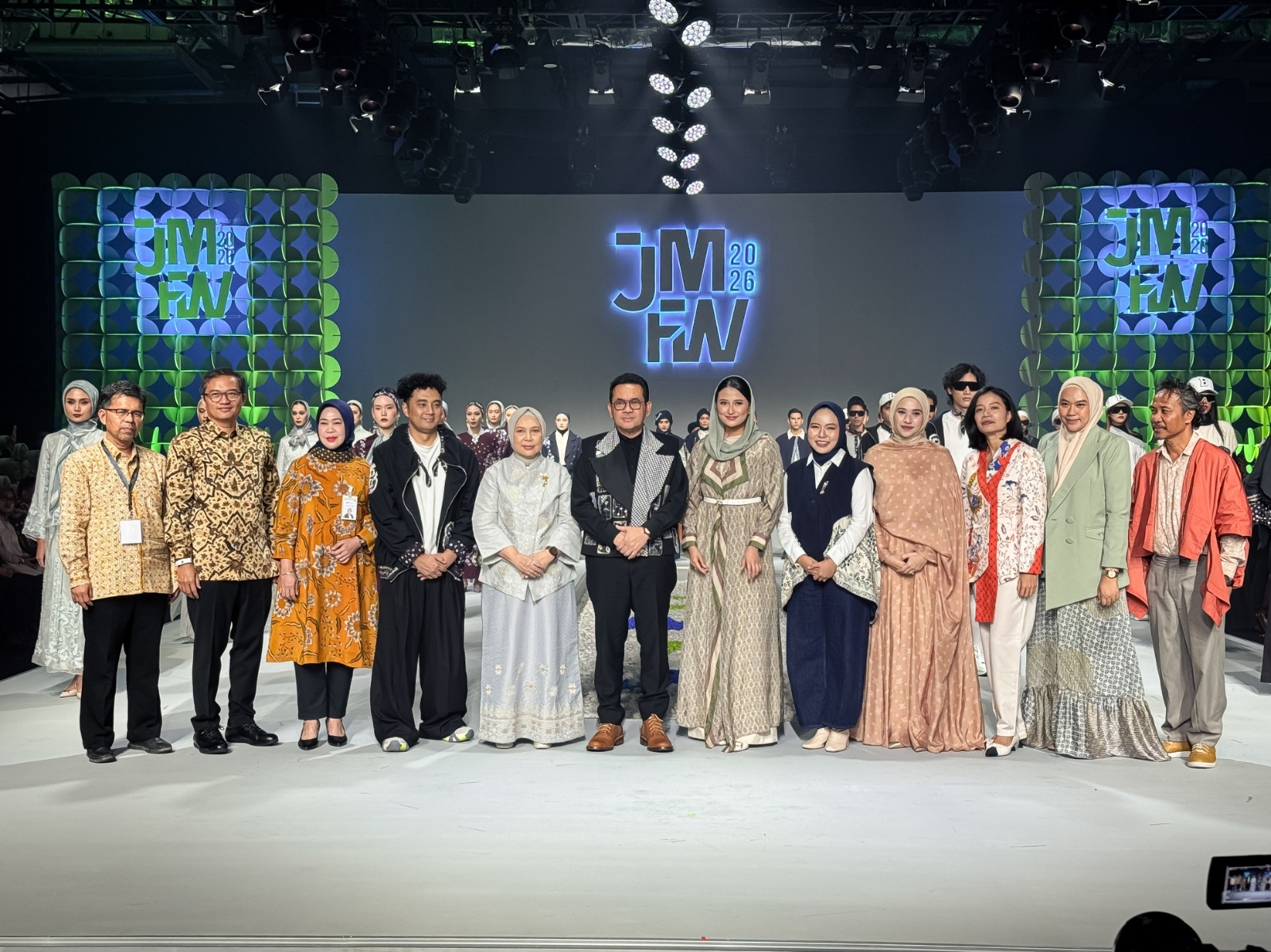 Buka JMFW 2026, Mendag Budi Santoso Dorong Modest Fashion Indonesia Berdaya Saing Global