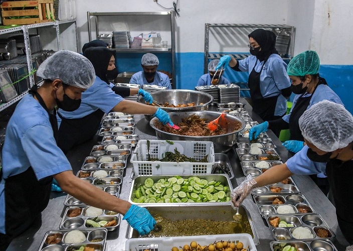 BGN Tutup Pendaftaran Mitra Baru, Fokus Verifikasi 25 Ribu SPPG di Lapangan